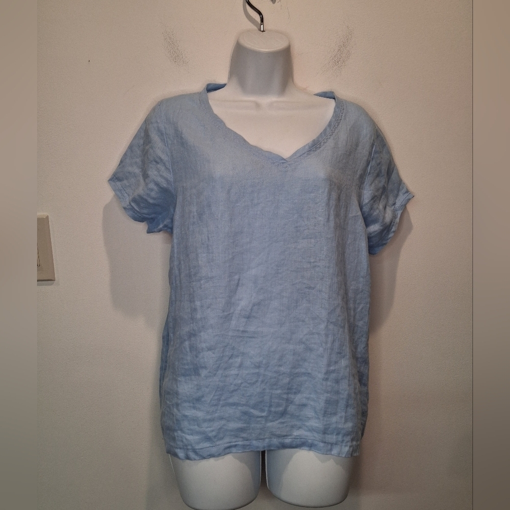 Avalon The Lable Size S/M 100% Linen Blue Top